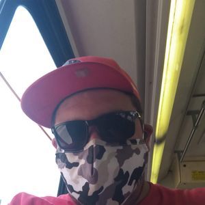 Meet your Posher, Augie